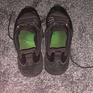 Just looking to try to sell these shoes